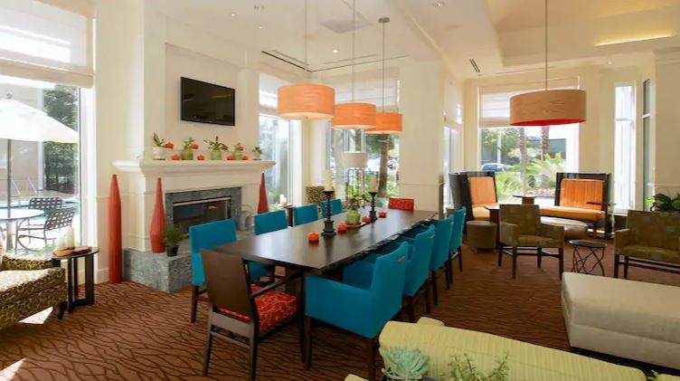 Hilton Garden Inn Jacksonville Jtb/Deerwood Park Экстерьер фото